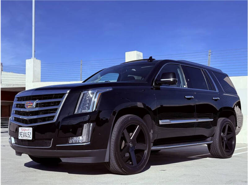 2017 Cadillac Escalade Luxury