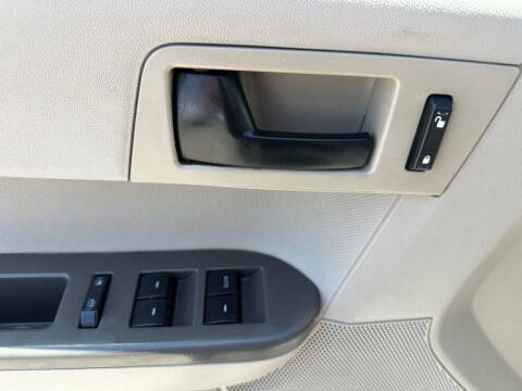 2011 Ford Escape XLS