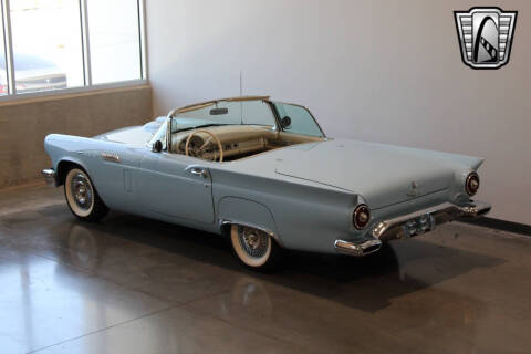 1957 Ford Thunderbird