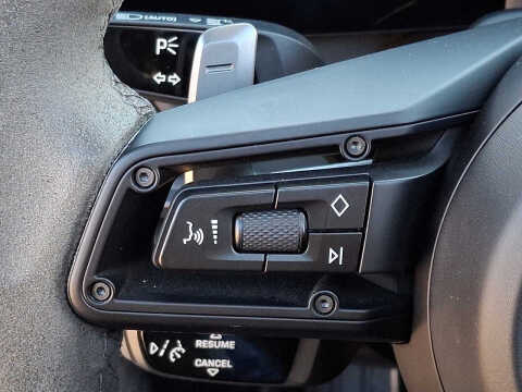 2022 Porsche 911 Carrera 4 GTS