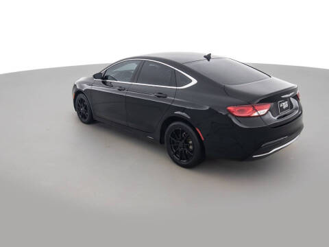2017 Chrysler 200 Limited Platinum
