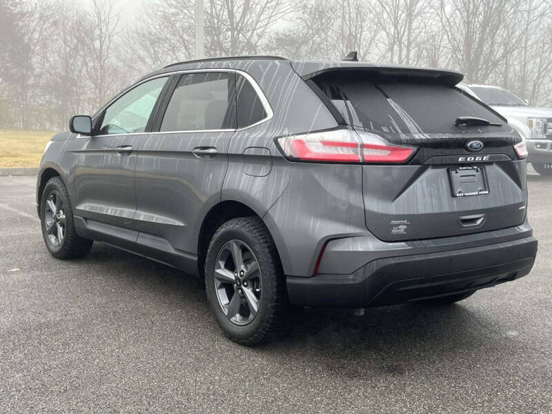 2022 Ford Edge SEL