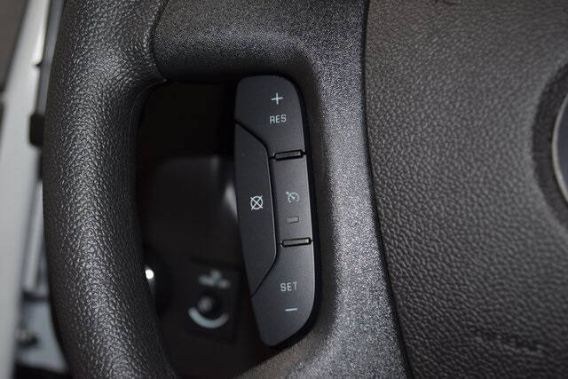 2025 Chevrolet Express 2500