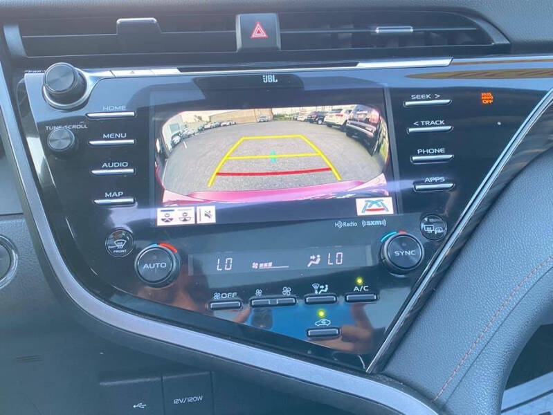 2020 Toyota Camry XLE