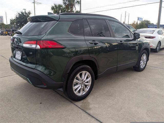 2024 Toyota Corolla Cross LE