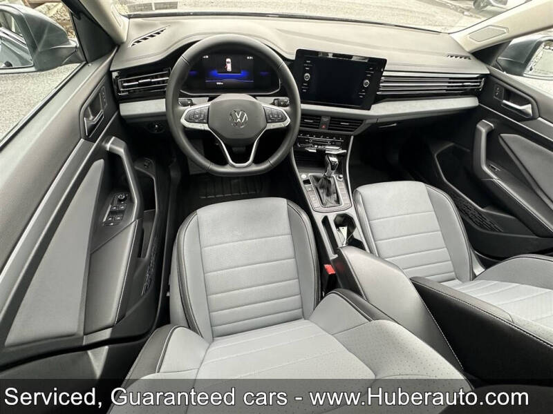 2025 Volkswagen Jetta SE