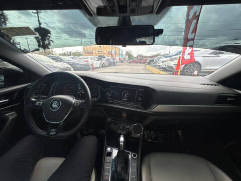 2020 Volkswagen Jetta R-Line