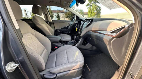 2019 Hyundai Santa Fe XL SE