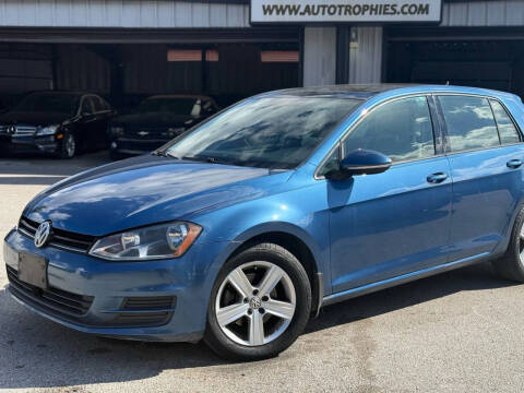 2017 Volkswagen Golf TSI Wolfsburg Edition