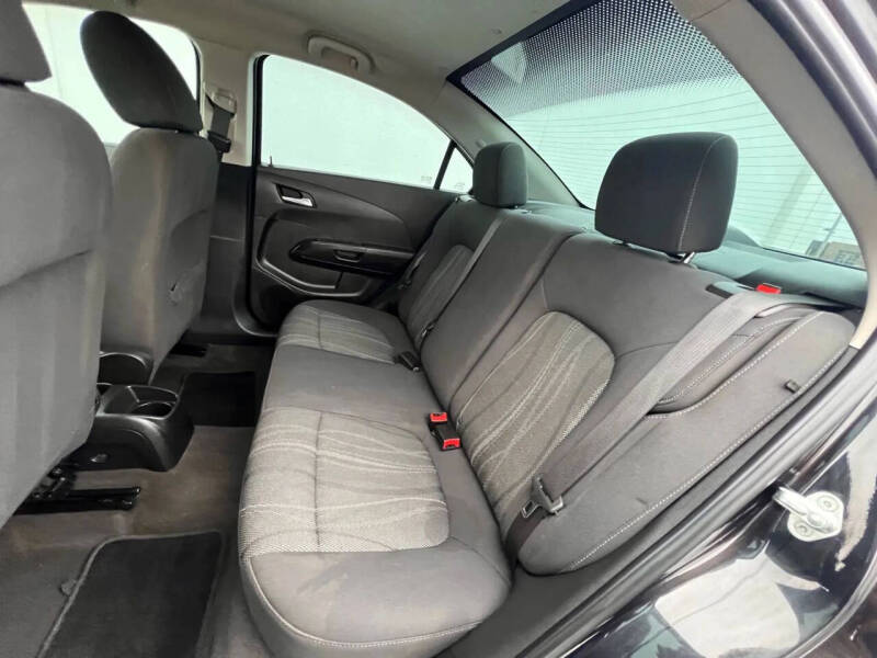 2013 Chevrolet Sonic LT Auto