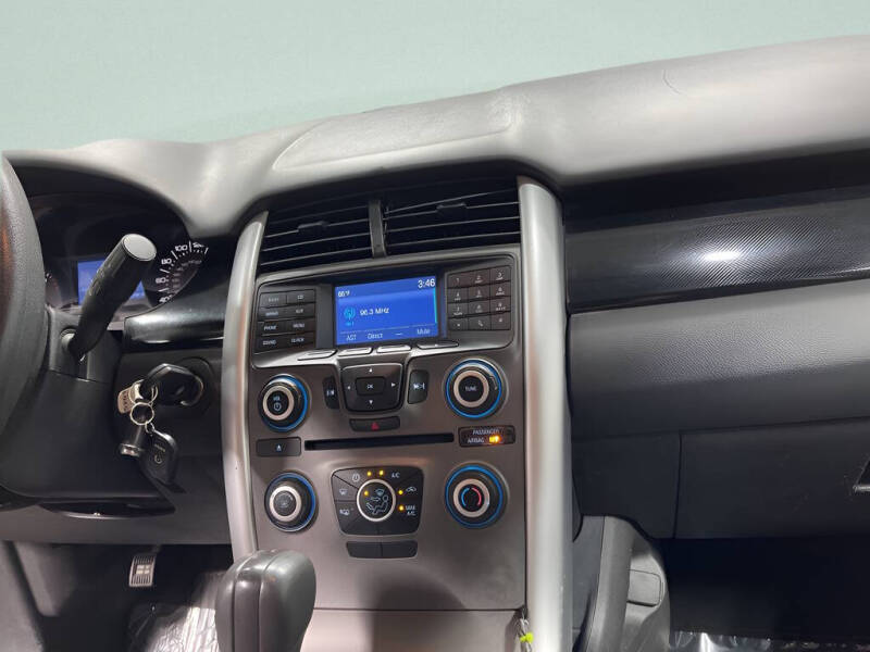 2014 Ford Edge SE