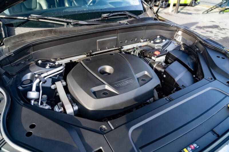 2022 Volvo XC90 T6 Inscription 7-Passenger