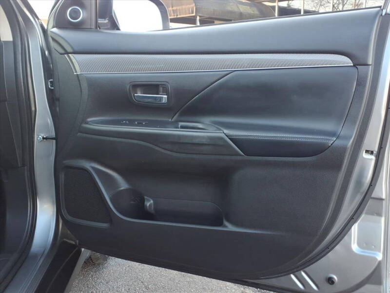 2019 Mitsubishi Outlander SEL