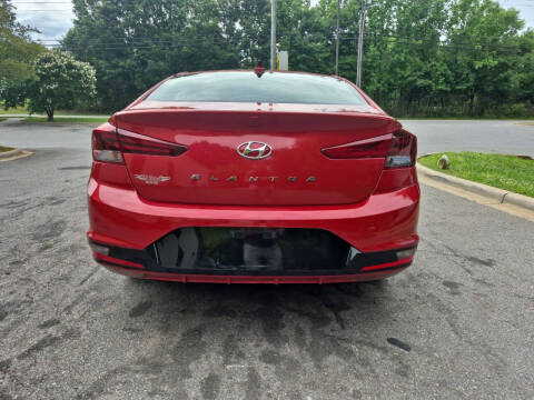 2020 Hyundai Elantra
