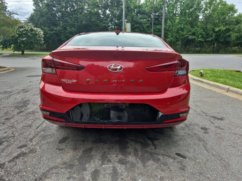 2020 Hyundai Elantra
