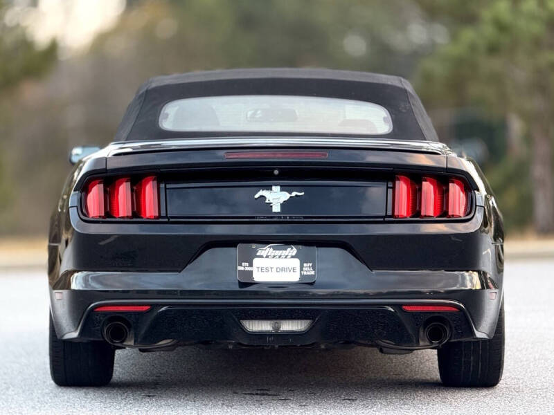 2015 Ford Mustang V6
