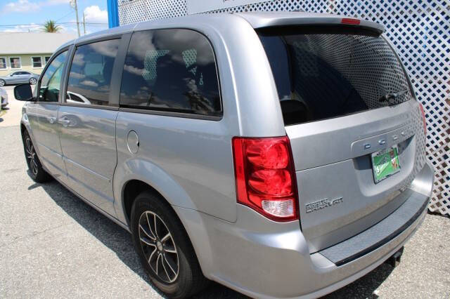 2017 Dodge Grand Caravan SE Plus