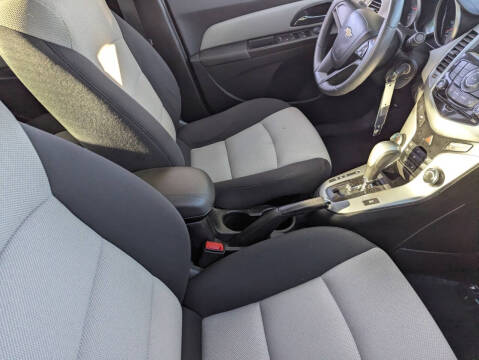 2016 Chevrolet Cruze Limited LS Auto