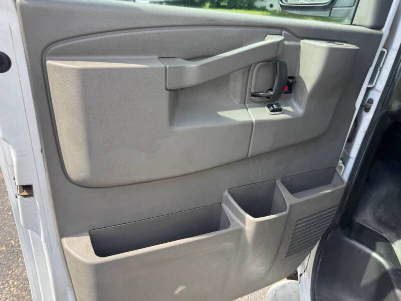 2018 GMC Savana 2500