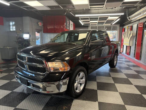 2023 RAM 1500 Classic SLT