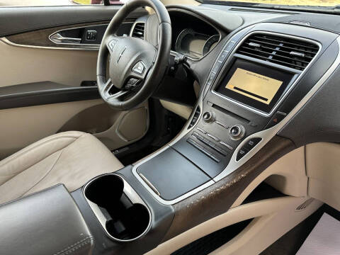 2017 Lincoln MKX Select