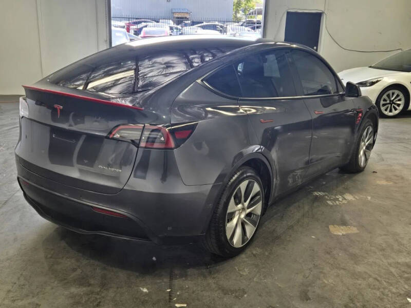 2022 Tesla Model Y Long Range