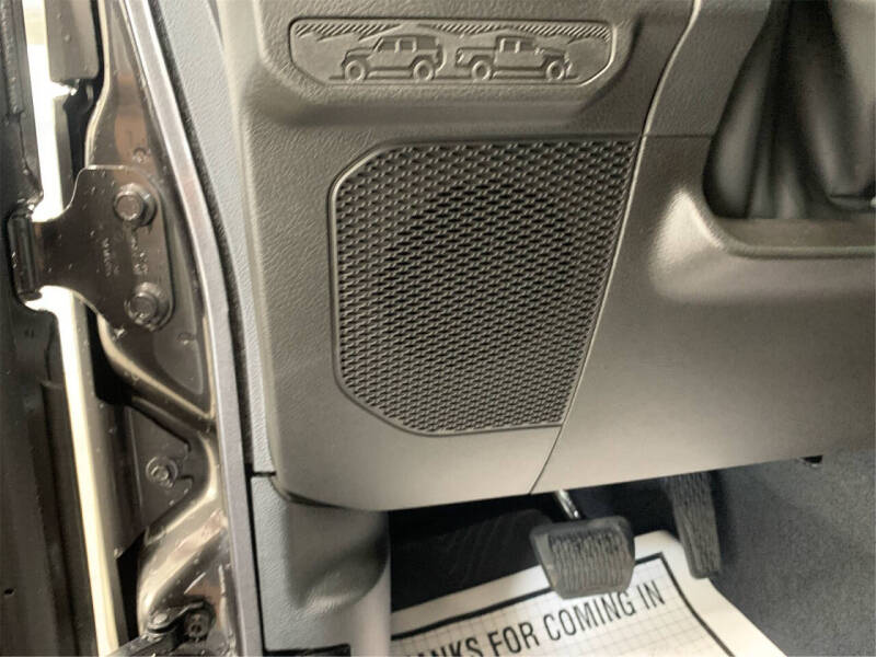 2025 Jeep Gladiator High Tide