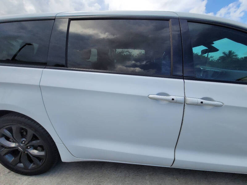 2019 Chrysler Pacifica Touring Plus