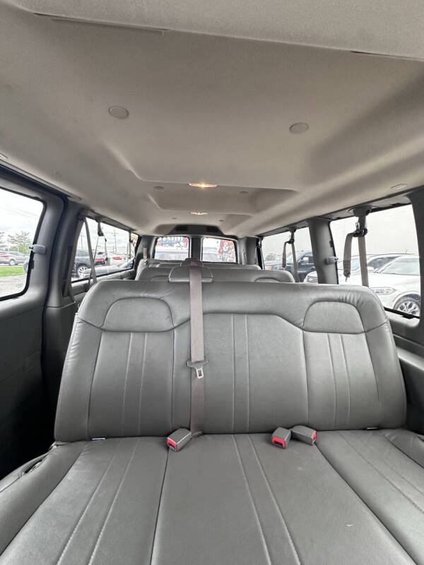 2020 Chevrolet Express LS 3500