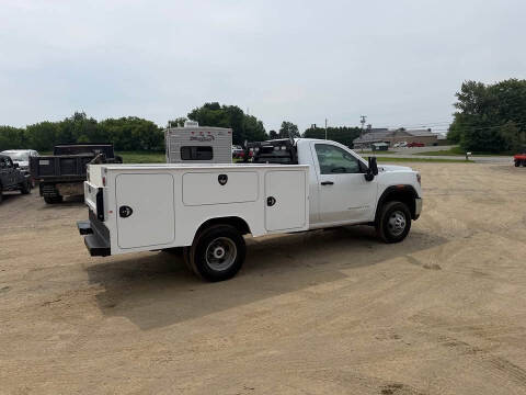 2022 GMC Sierra 3500HD CC Pro
