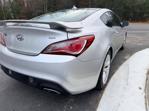 2013 Hyundai Genesis Coupe 2.0T Premium