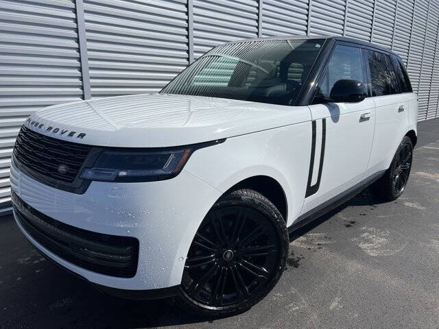 2025 Land Rover Range Rover P400 SE