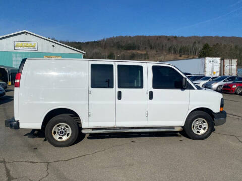2015 GMC Savana 2500
