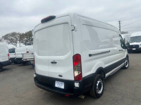 2023 Ford Transit 250