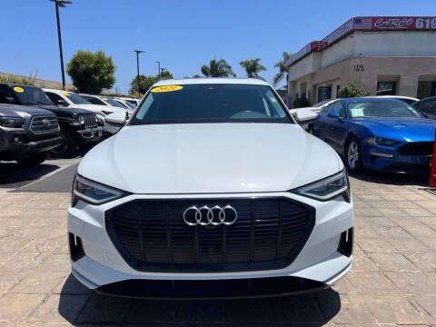 2021 Audi e-tron quattro Premium