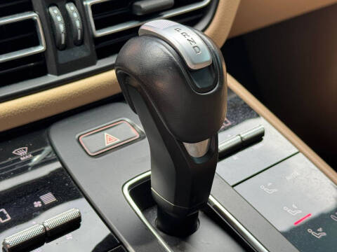 2023 Porsche Macan