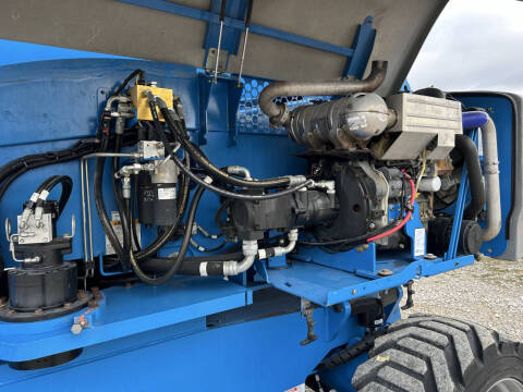 2015 Genie 80' Manlift