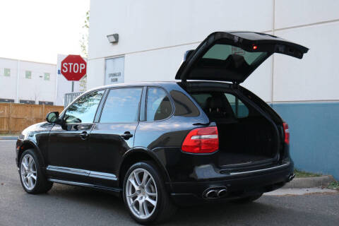 2009 Porsche Cayenne GTS Tiptronic