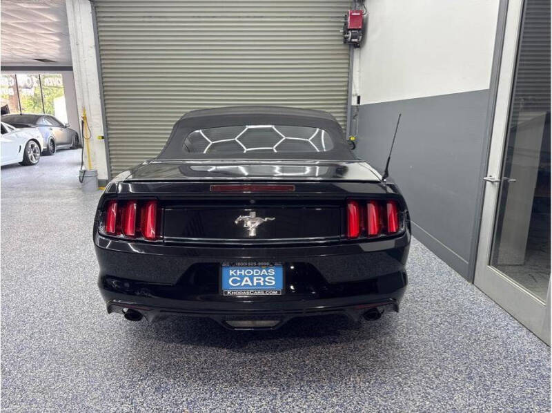 2016 Ford Mustang V6