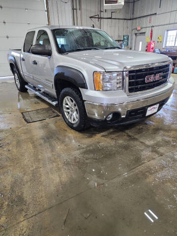 2010 GMC Sierra 1500 for sale at WESTSIDE GARAGE LLC in Keokuk IA