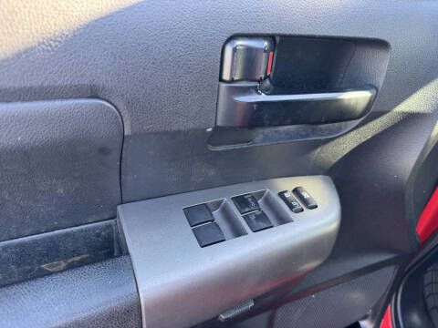 2013 Toyota Tundra Grade