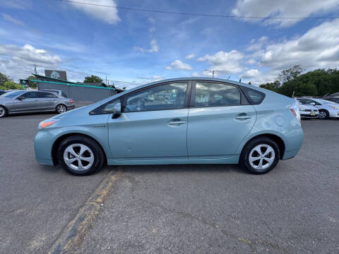 2014 Toyota Prius Two