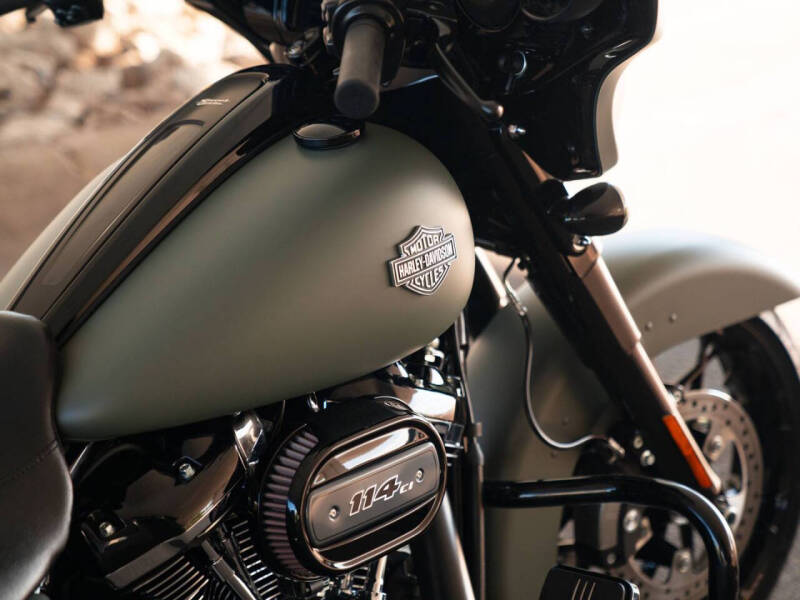2021 Harley-Davidson Street Glide Special