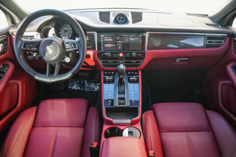 2024 Porsche Macan GTS