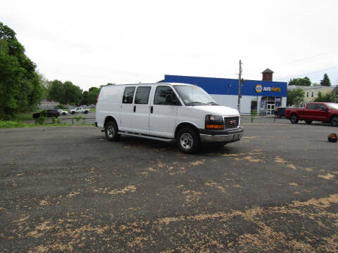 2023 GMC Savana 2500