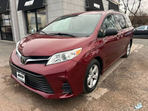 2018 Toyota Sienna