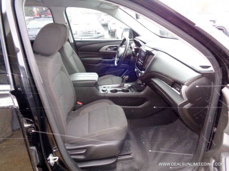 2020 Chevrolet Traverse LS