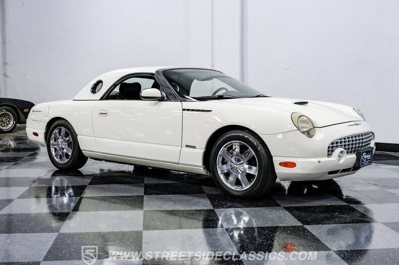 2002 Ford Thunderbird Deluxe