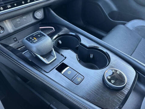 2024 Nissan Rogue Platinum