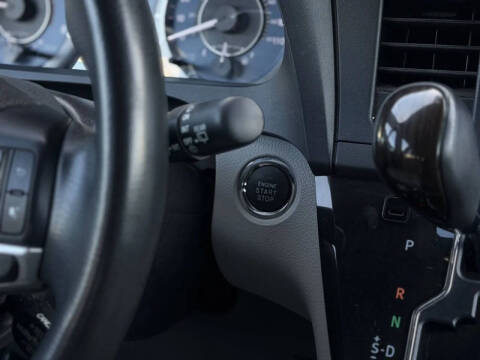 2019 Toyota Sienna XLE 8-Passenger